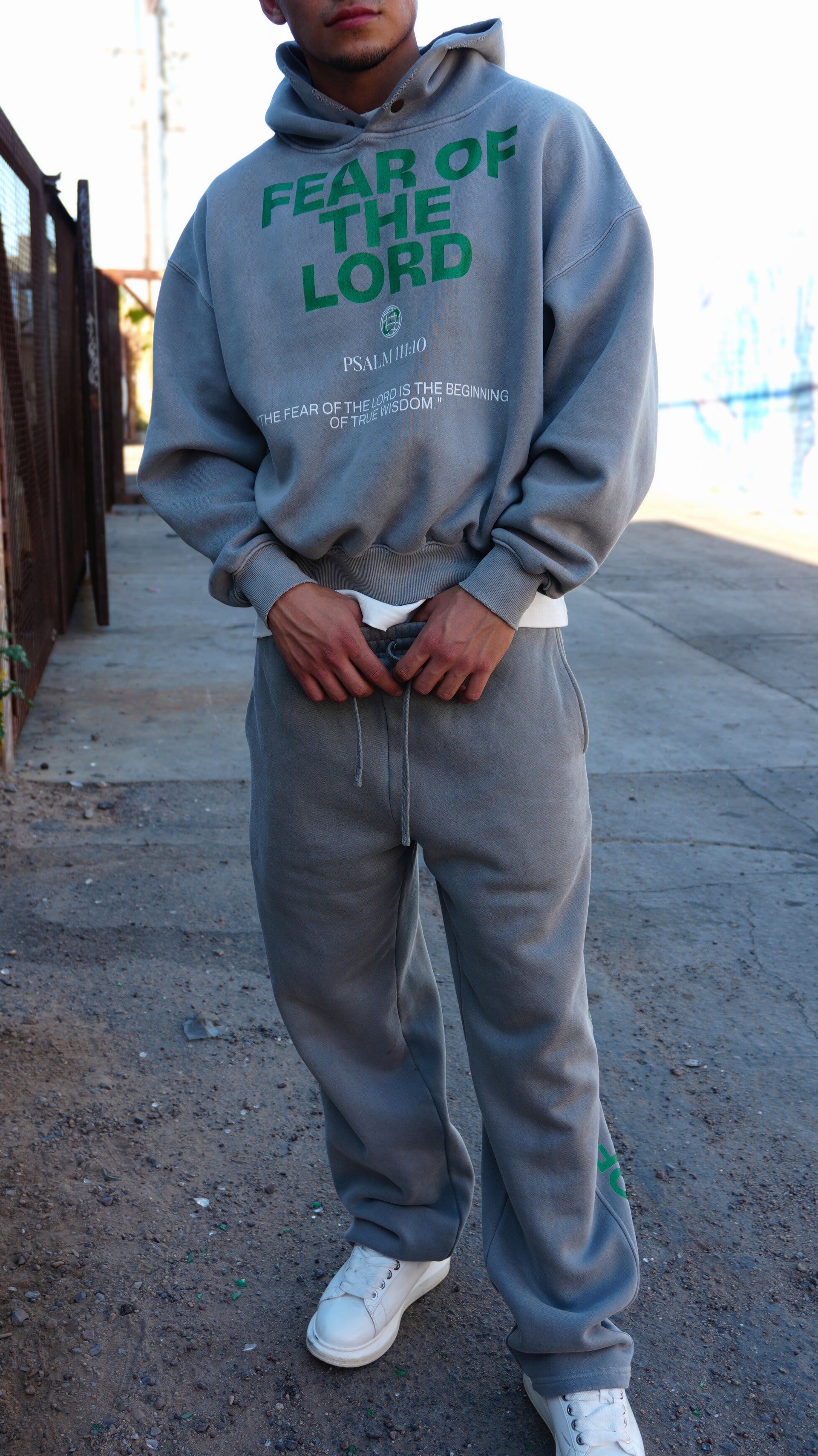 Frayed Enzyme Washed Fleece Sweatpants