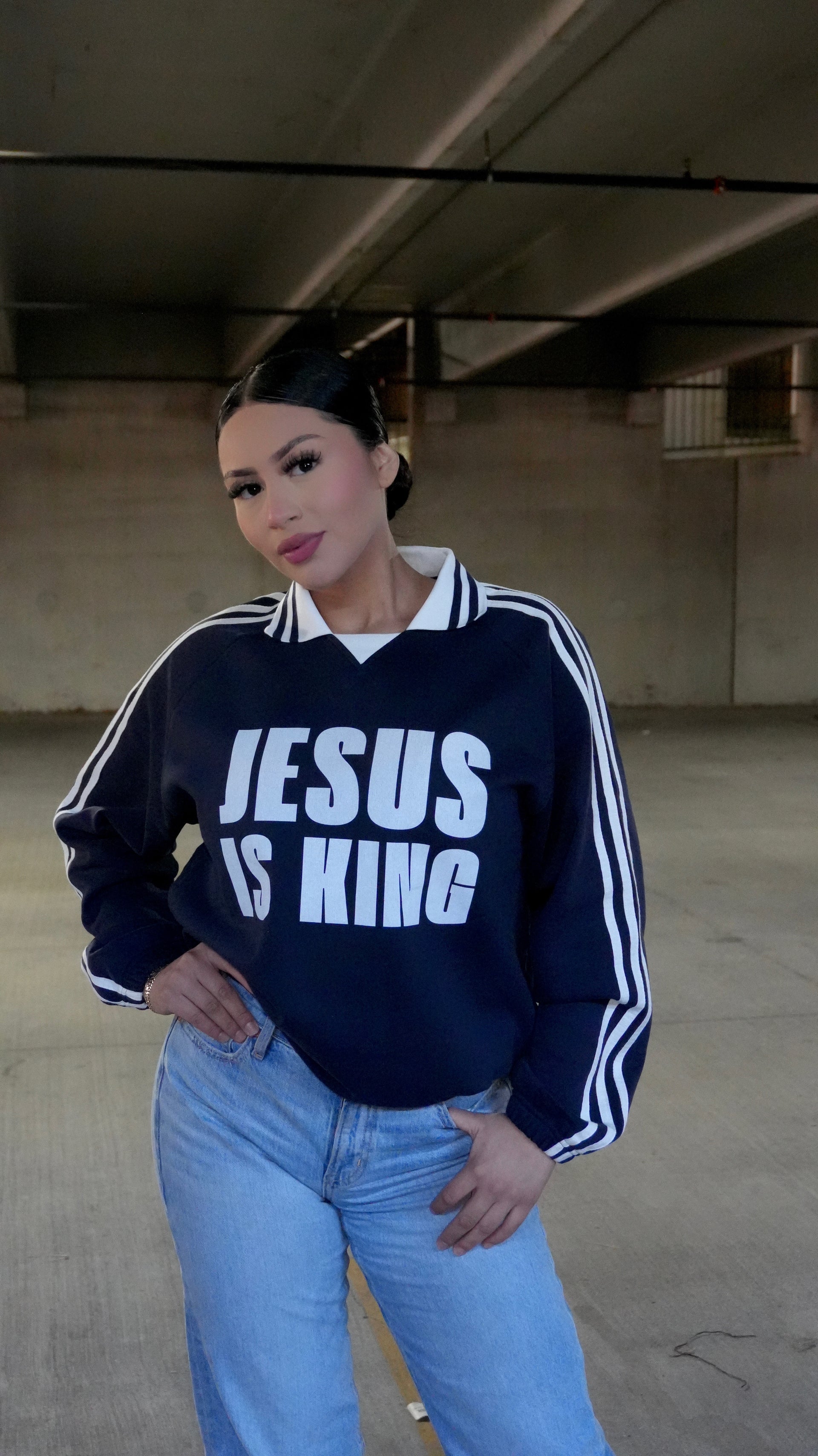 Jesus is King- Midnight Blue Lapel Collar Sweatshirt